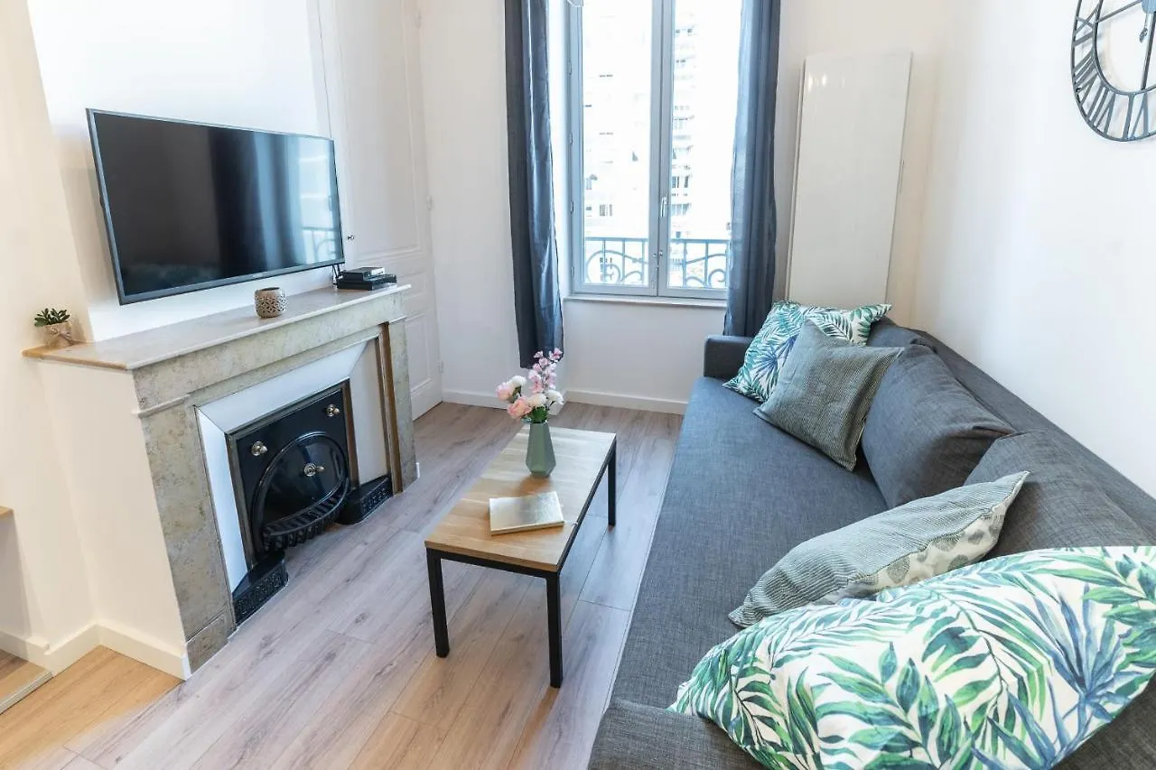 Pieds A Terre Lyon Part-Dieu 4 People Air-Conditioned