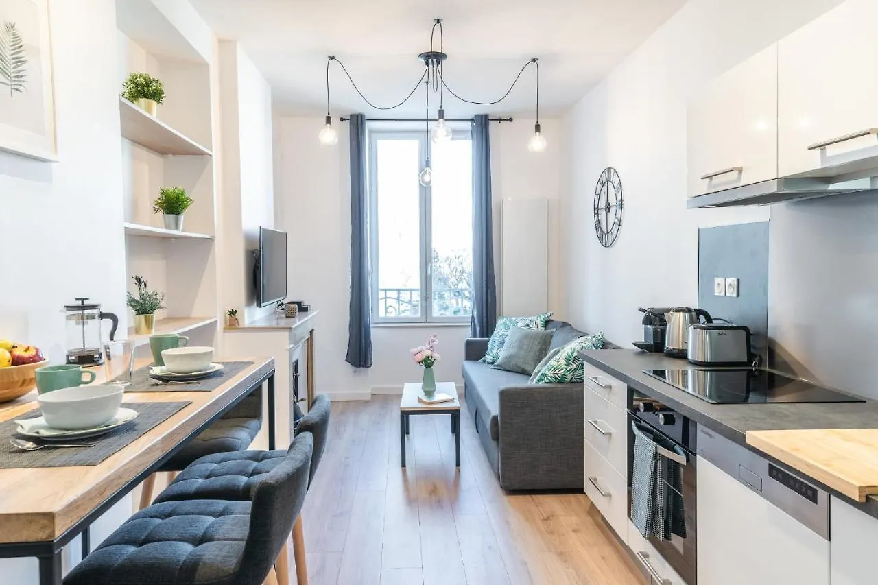 Pieds A Terre Lyon Part-Dieu 4 People Air-Conditioned Daire